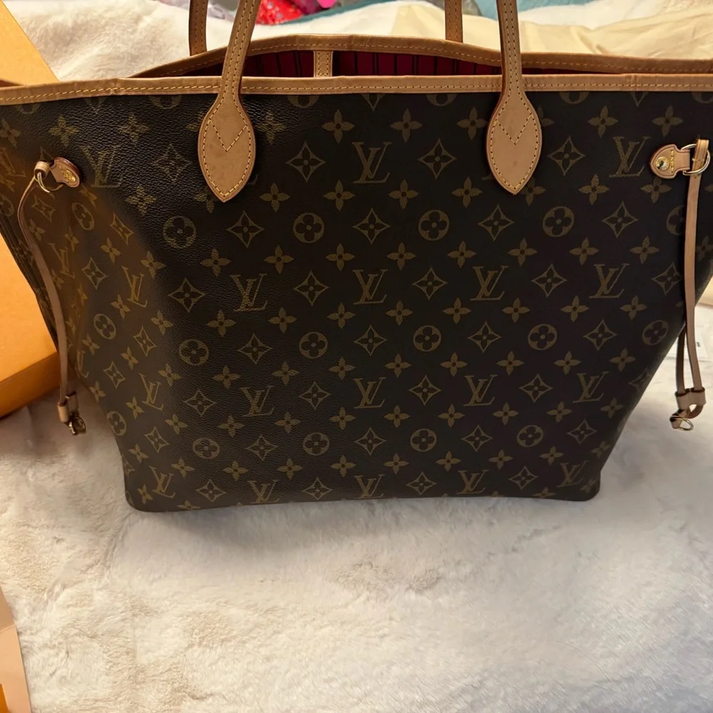 Louis Vuitton Neverfull GM/ Pink - Picture 5 of 16
